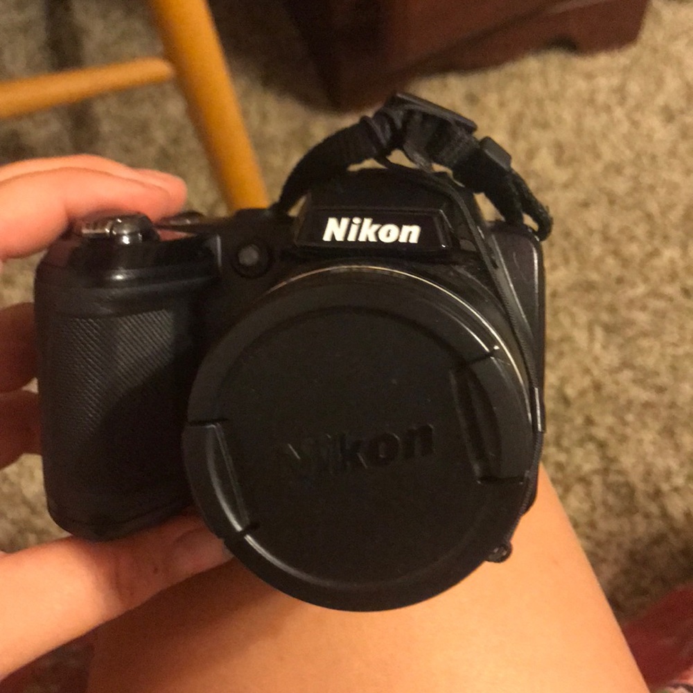 Nikon coolpix l310 camera